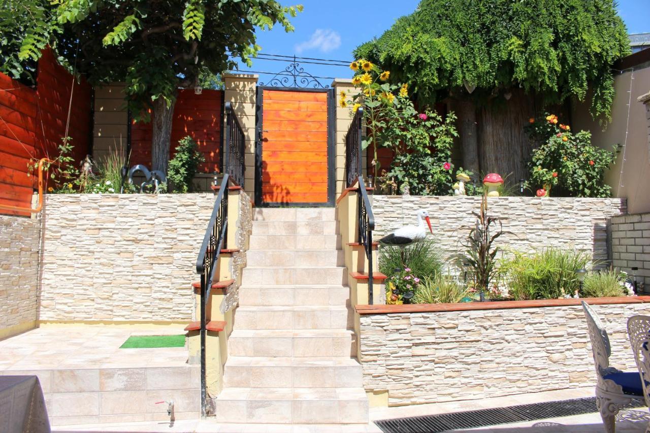 Villa Dolce Vita Эгер Экстерьер фото